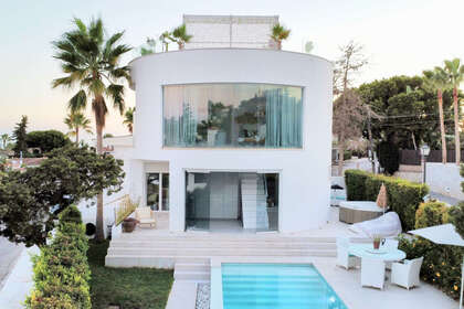 Cluster house for sale in Marbella, Málaga. 