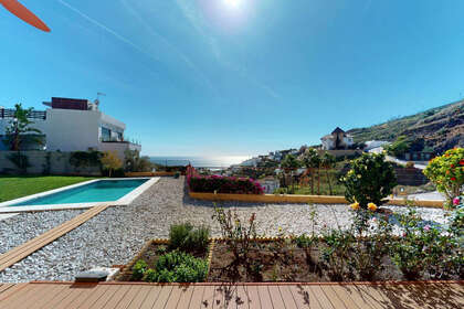 Cluster house for sale in Torrox, Málaga. 