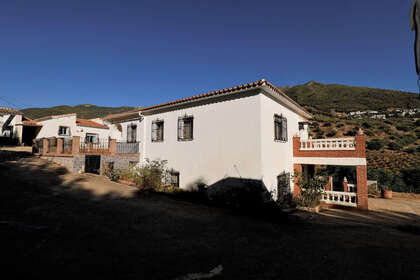 Cluster house for sale in Alcaucín, Málaga. 