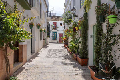 Cluster house for sale in Estepona, Málaga. 