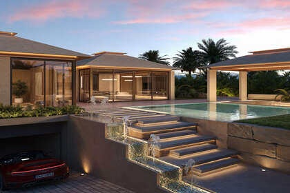 Cluster house for sale in Nueva andalucia, Málaga. 