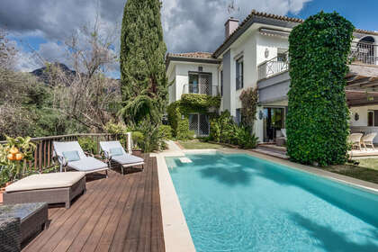 Cluster house for sale in Marbella, Málaga. 