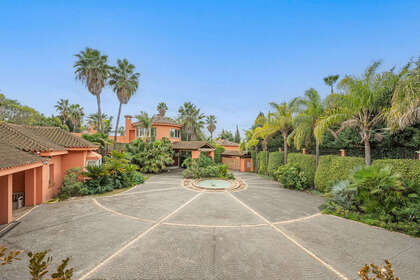 Rijtjeshuizen verkoop in Nagüeles, Marbella, Málaga. 