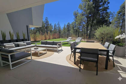 House for sale in Mijas Costa, Málaga. 