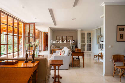 Rijtjeshuizen verkoop in Pinares de San AntÓn, Málaga. 