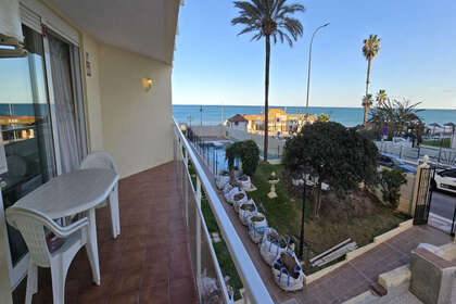 Appartementen verkoop in La Carihuela, Torremolinos, Málaga. 