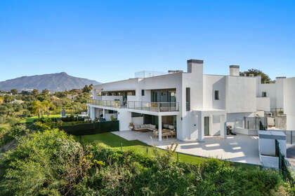 House for sale in Guadalmina, Málaga. 