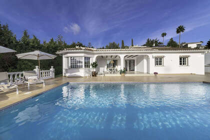 Rijtjeshuizen verkoop in La Sierrezuela, Mijas, Málaga. 