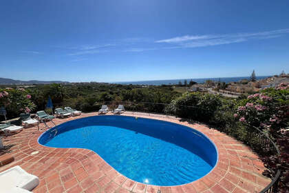 Fincas verkoop in Nerja, Málaga. 