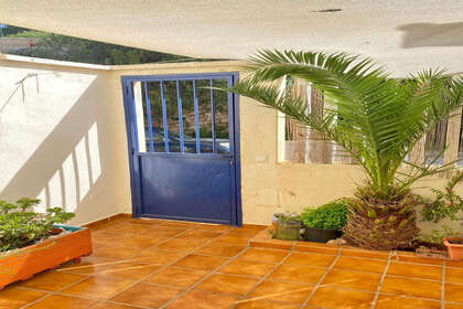 House for sale in Torreblanca, Fuengirola, Málaga. 