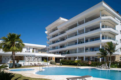 Apartment for sale in Torreblanca, Fuengirola, Málaga. 