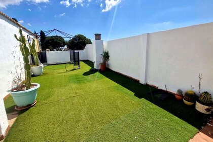 Apartment for sale in Torreblanca, Fuengirola, Málaga. 