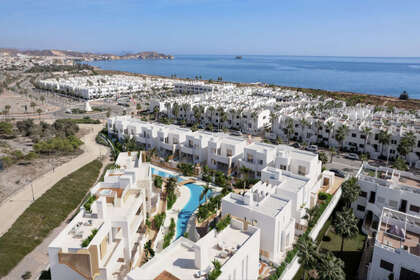 Řadový dům na prodej v San Juan de los Terreros, Almería. 