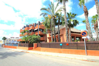 Penthouses verkoop in Villamartín, Alicante. 