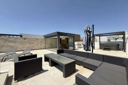 Penthouses verkoop in Puerto de Cabopino, Marbella, Málaga. 