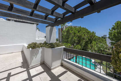 Penthouses verkoop in Río Real, Marbella, Málaga. 