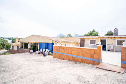 Fincas verkoop in Nucia (la), Alicante. 