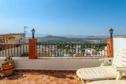 House for sale in Alhaurín el Grande, Málaga. 