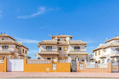 House for sale in Orihuela, Alicante. 