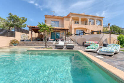 Rijtjeshuizen verkoop in Canyelles Almadraba (Roses), Girona. 