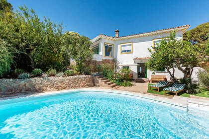 Cluster house for sale in Torremolinos, Málaga. 