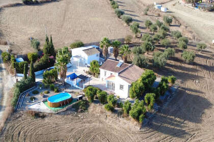 Fincas verkoop in Coín, Málaga. 