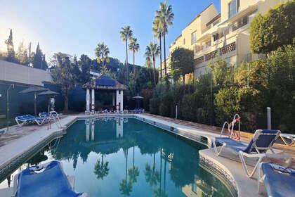 Penthouses verkoop in Nueva andalucia, Málaga. 