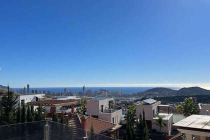 Rijtjeshuizen verkoop in Finestrat, Alicante. 