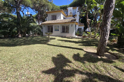 Cluster house for sale in Calahonda, Mijas, Málaga. 
