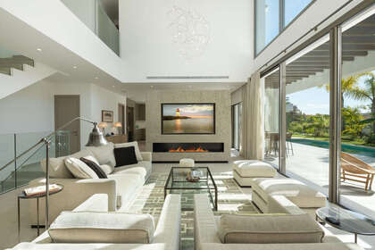 Cluster house for sale in Puerto Banús, Marbella, Málaga. 