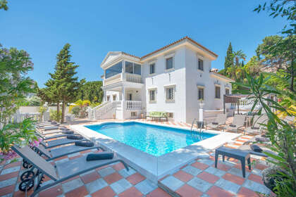 Cluster house for sale in Marbella, Málaga. 
