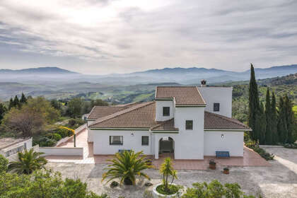 Cluster house for sale in Casarabonela, Málaga. 