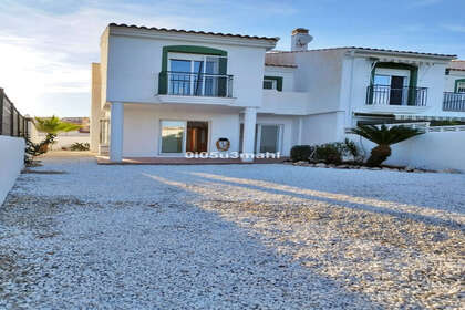 House for sale in Rincón de la Victoria, Málaga. 