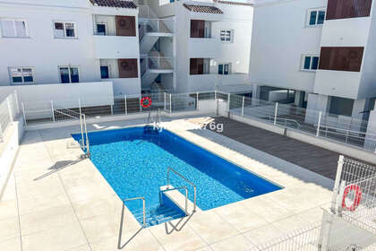 Apartment for sale in Torreblanca, Fuengirola, Málaga. 