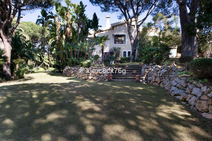 Chalet Adosado venta en Calahonda, Mijas, Málaga. 