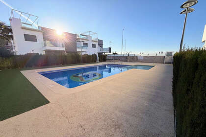 Apartment zu verkaufen in Pilar de la Horadada, Alicante. 