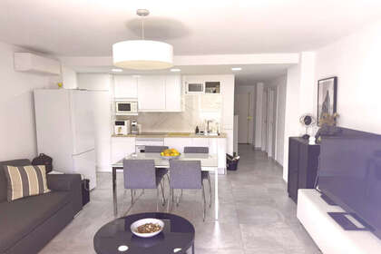 Apartment for sale in Torreblanca, Fuengirola, Málaga. 