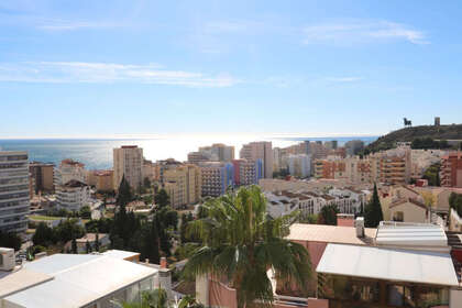 House for sale in Torreblanca, Fuengirola, Málaga. 