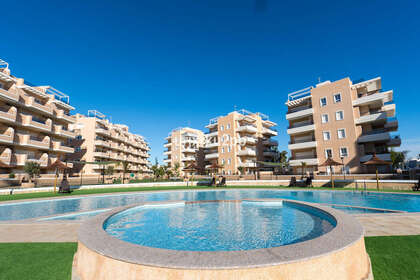 Penthouses verkoop in Marina, La (Urbanizacion), Alicante. 