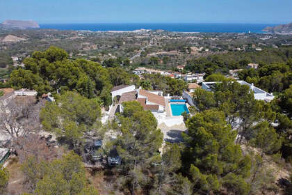 Klynge huse til salg i Nucia (la), Alicante. 