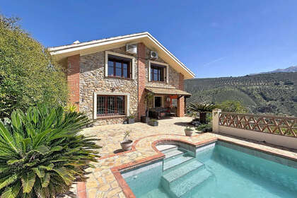 Cluster house for sale in Alcaucín, Málaga. 
