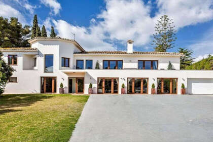 Chalet Adosado venta en San Pedro de Alcántara, Marbella, Málaga. 