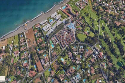 Grund til salg i Guadalmina, Málaga. 