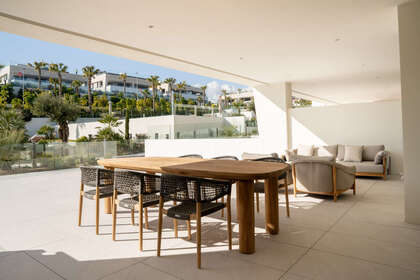 Apartment zu verkaufen in Puerto Banús, Marbella, Málaga. 
