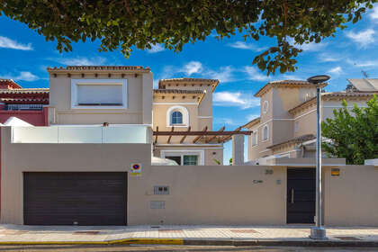 Huse til salg i Torremolinos, Málaga. 