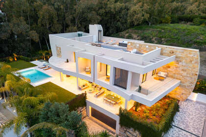 Таунхаус Продажа в Nueva andalucia, Málaga. 