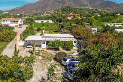 Таунхаус Продажа в Estepona, Málaga. 