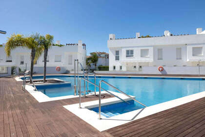 Дом Продажа в Calahonda, Mijas, Málaga. 