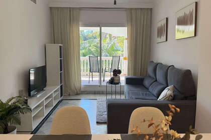 Apartment for sale in Nueva andalucia, Málaga. 
