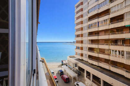 Апартаменты Продажа в Torrevieja, Alicante. 